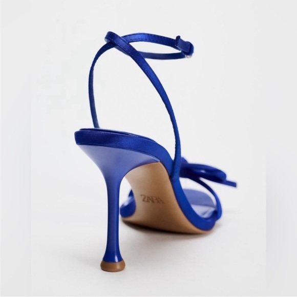 NWT. Zara Blue Stiletto Heeled Sandals with Bow. Size 8. - Picture 7 of 8